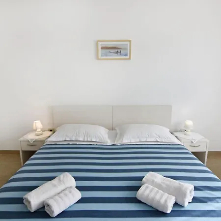 Cozy With Shared Pool