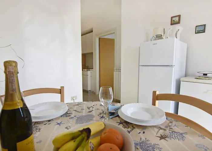 Apartman Cozy With Shared Pool