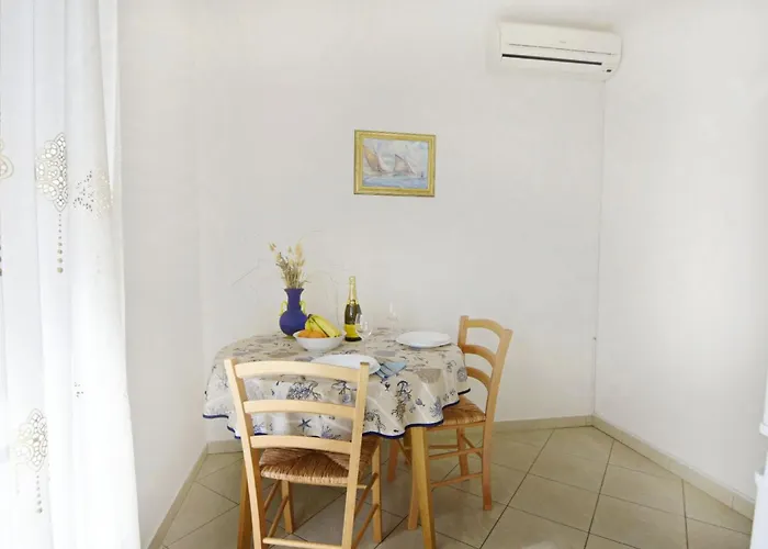 Cozy With Shared Pool * Mazurija